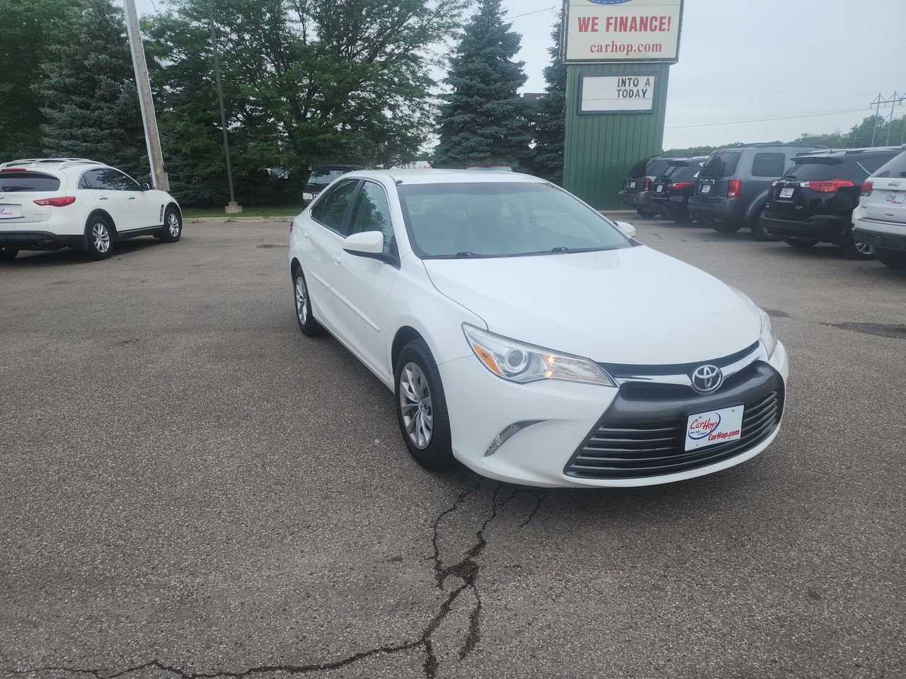 Used 2016 Black Toyota XSE image 1