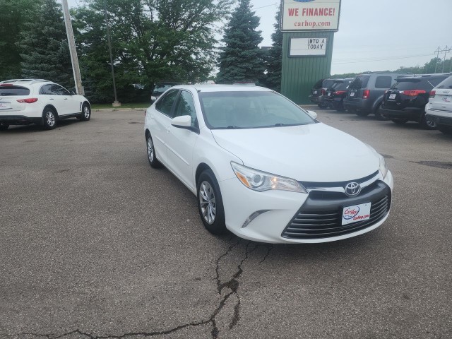 2016 Toyota Camry XSE