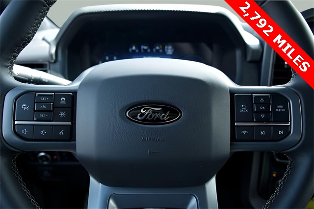 2025 Ford F-150 XLT photo 2