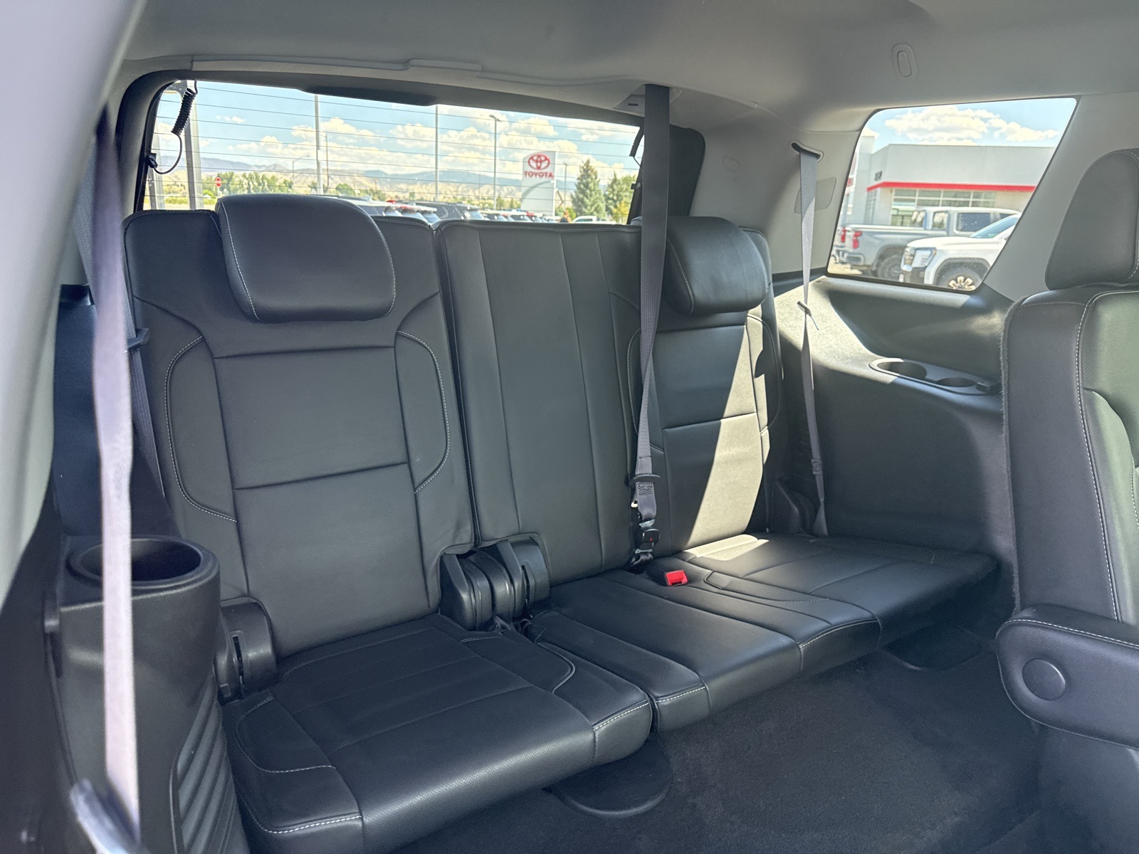 2016 Chevrolet Tahoe LTZ photo 39
