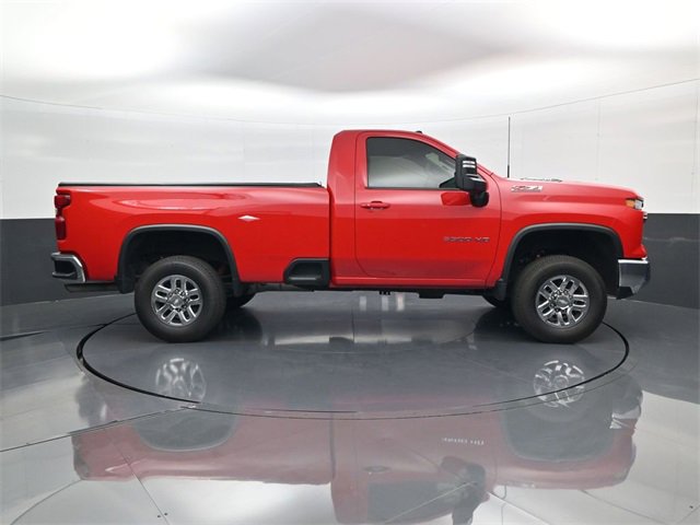 2024 Chevrolet Silverado 3500HD LT photo 3