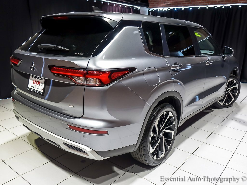 2023 MITSUBISHI OUTLANDER - Image 10
