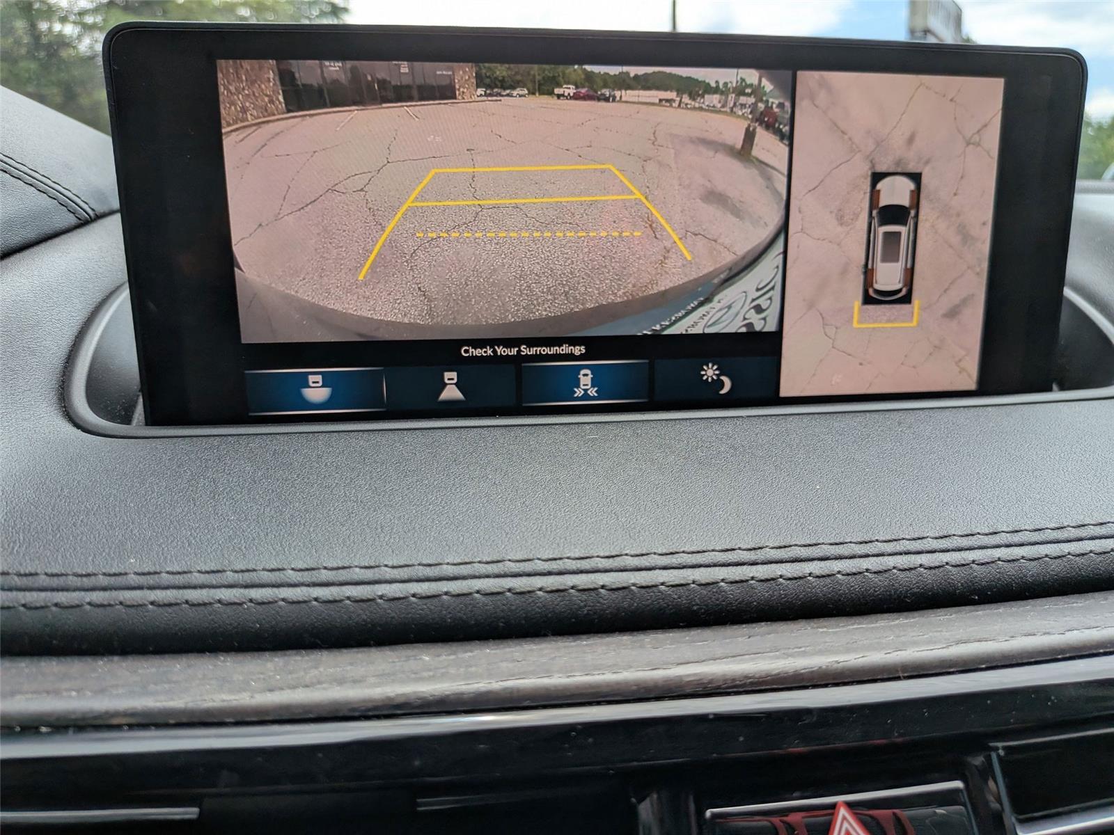 2022 Acura MDX Advance photo 22
