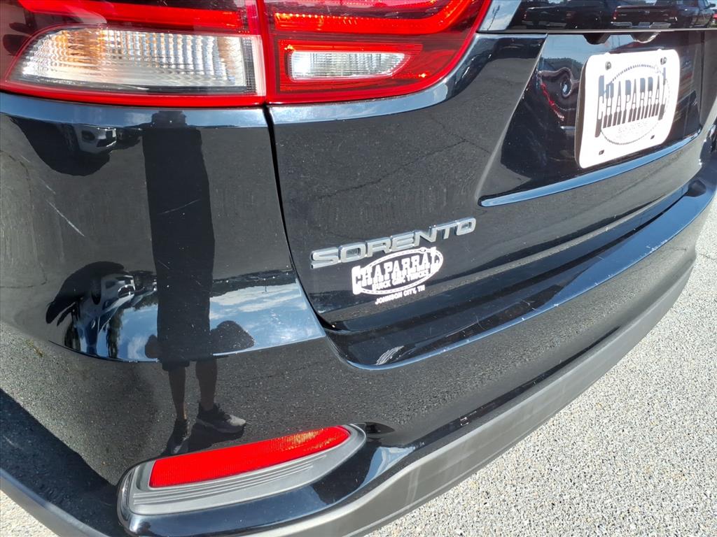 2019 Kia Sorento LX photo 4