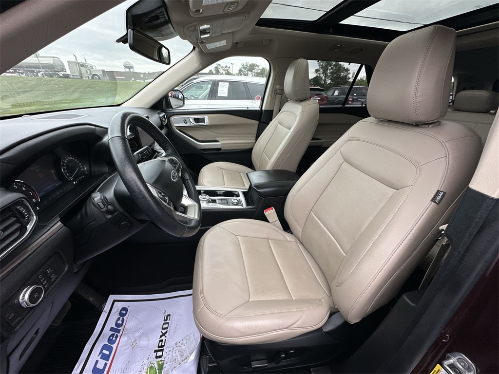 2022 Ford Explorer Limited photo 11