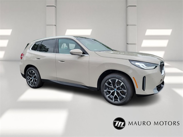 2025 BMW X3 30's photo