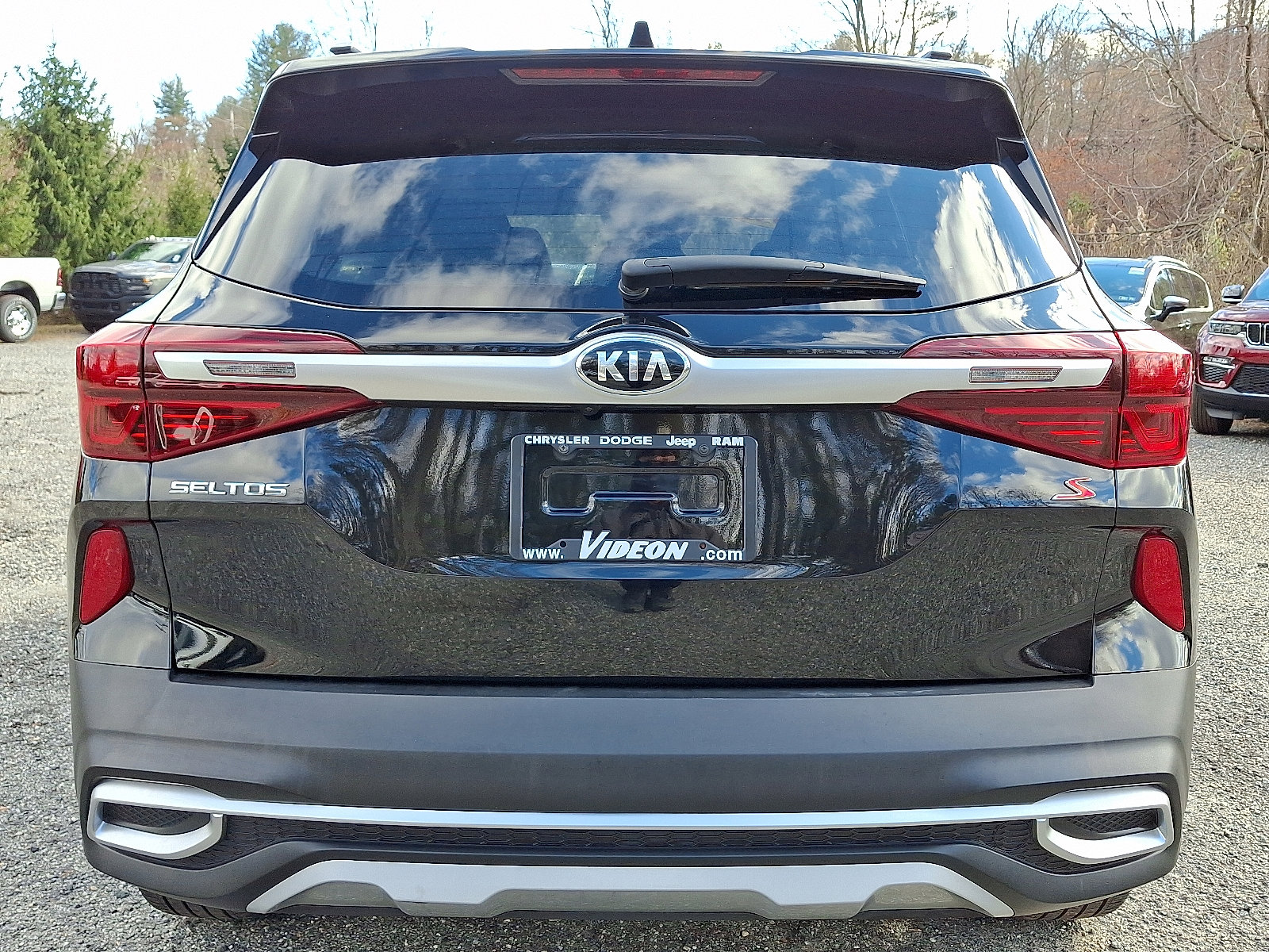 2021 Kia Seltos S photo 4