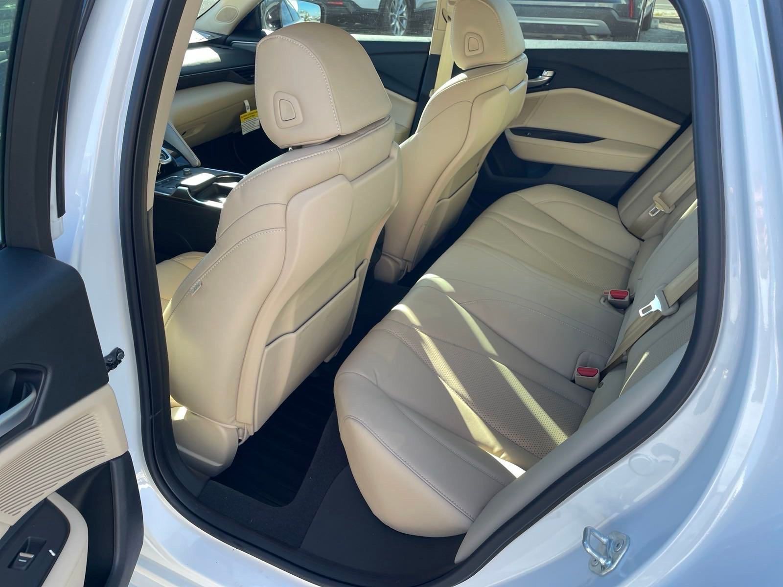 2025 Acura TLX Technology photo 16