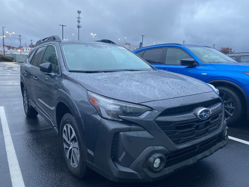 Used 2024 Subaru Outback Premium with VIN 4S4BTACC5R3112389 for sale in Kansas City