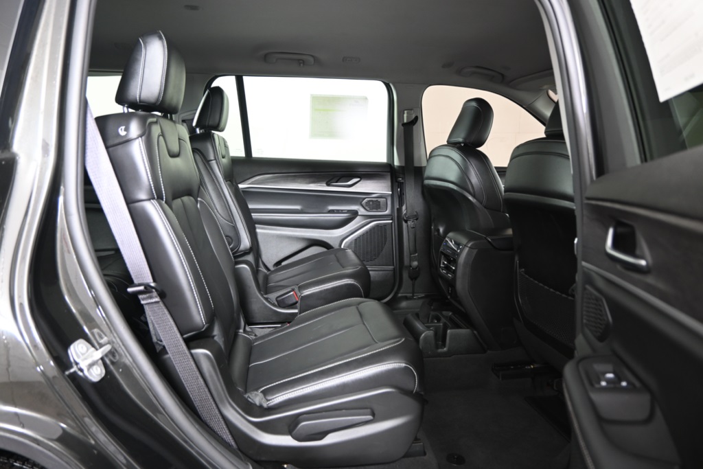 2022 Jeep Grand Cherokee Limited photo 15