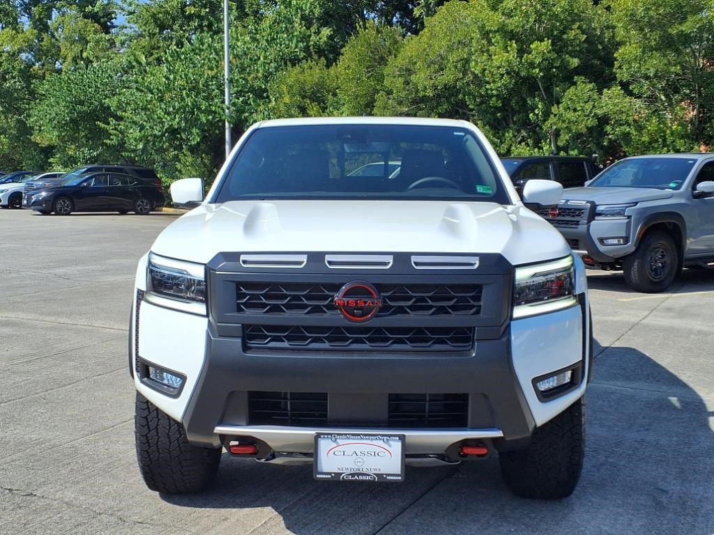 2025 Nissan Frontier Crew Cab PRO-4X photo 2