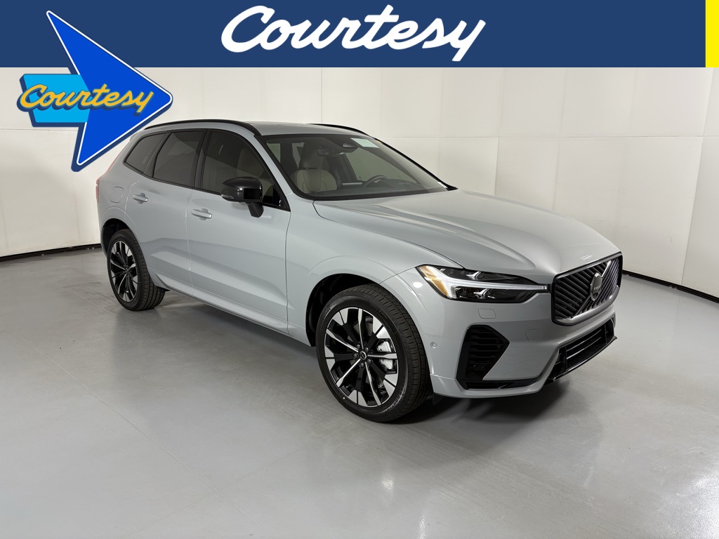 2026 Volvo XC60 Plus's photo