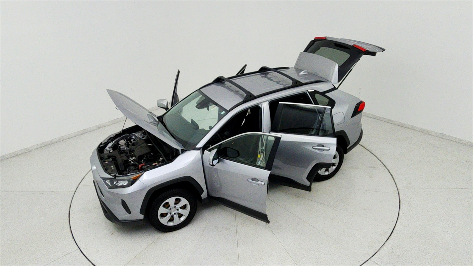 2019 Toyota RAV4 LE photo 20