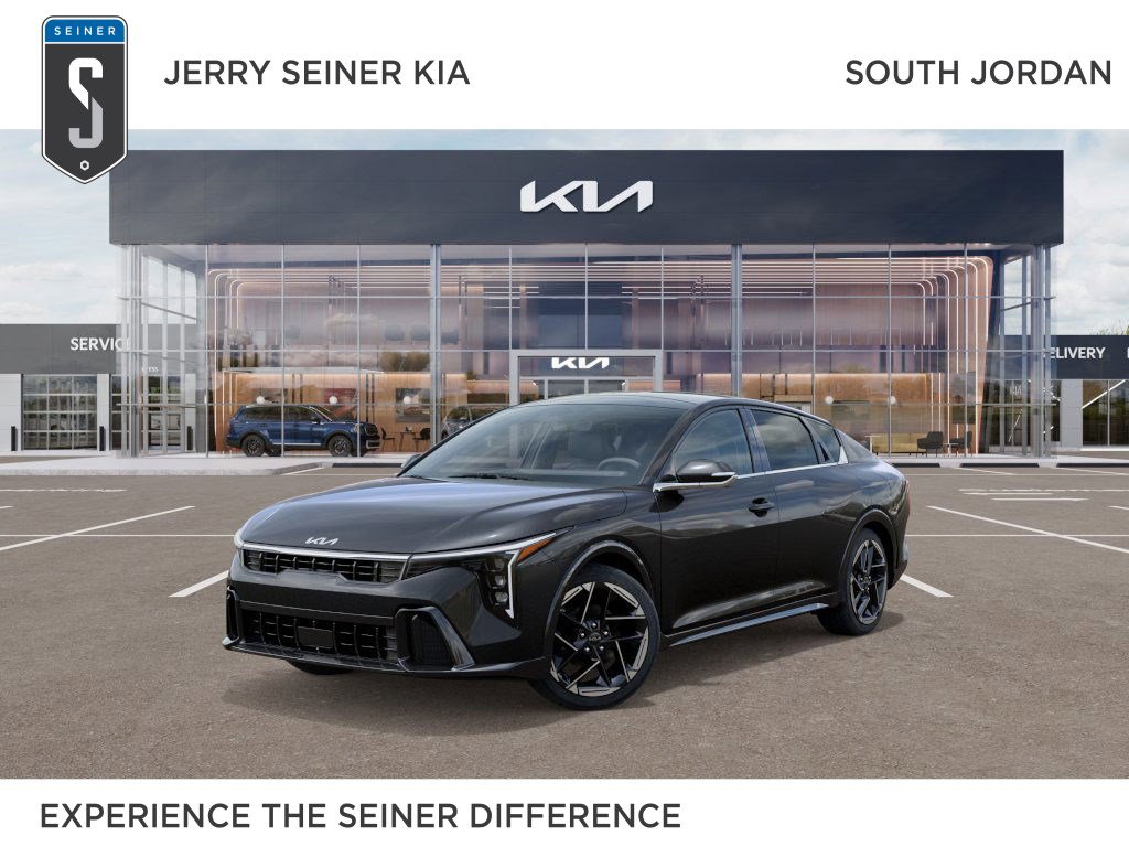 2025 Kia K4 GT-Line's photo