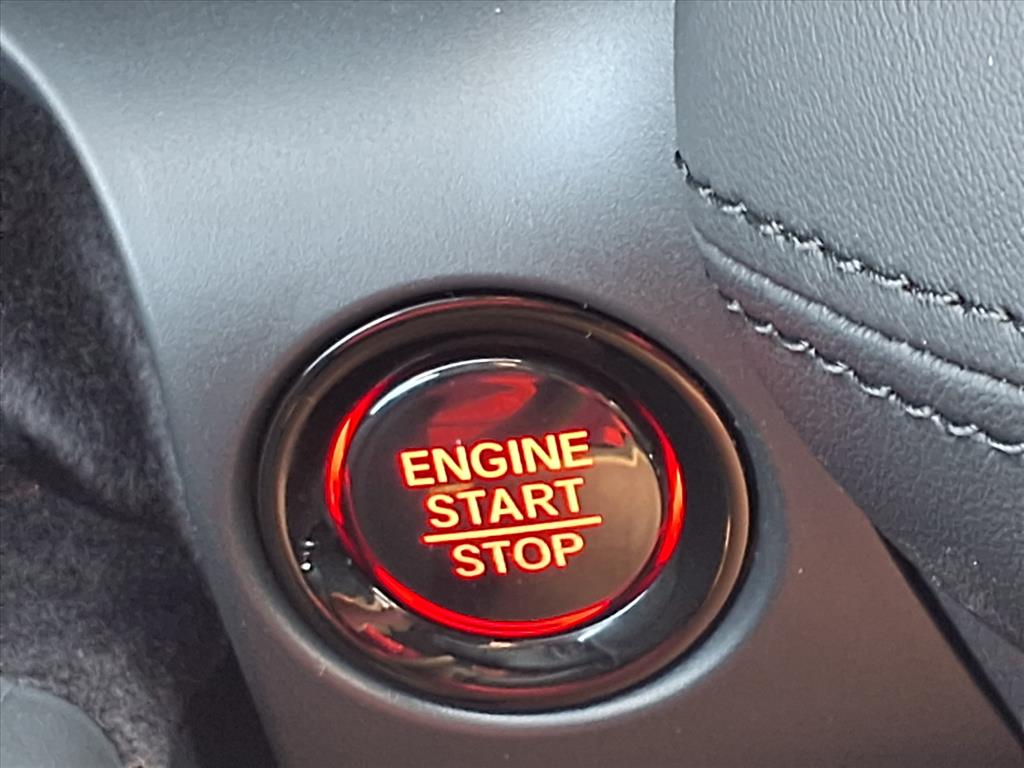 2026 Honda HR-V LX photo 17