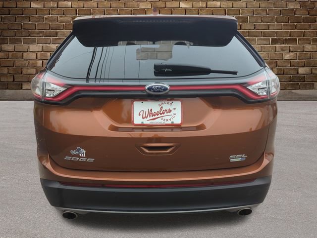 2017 Ford Edge SEL photo 4