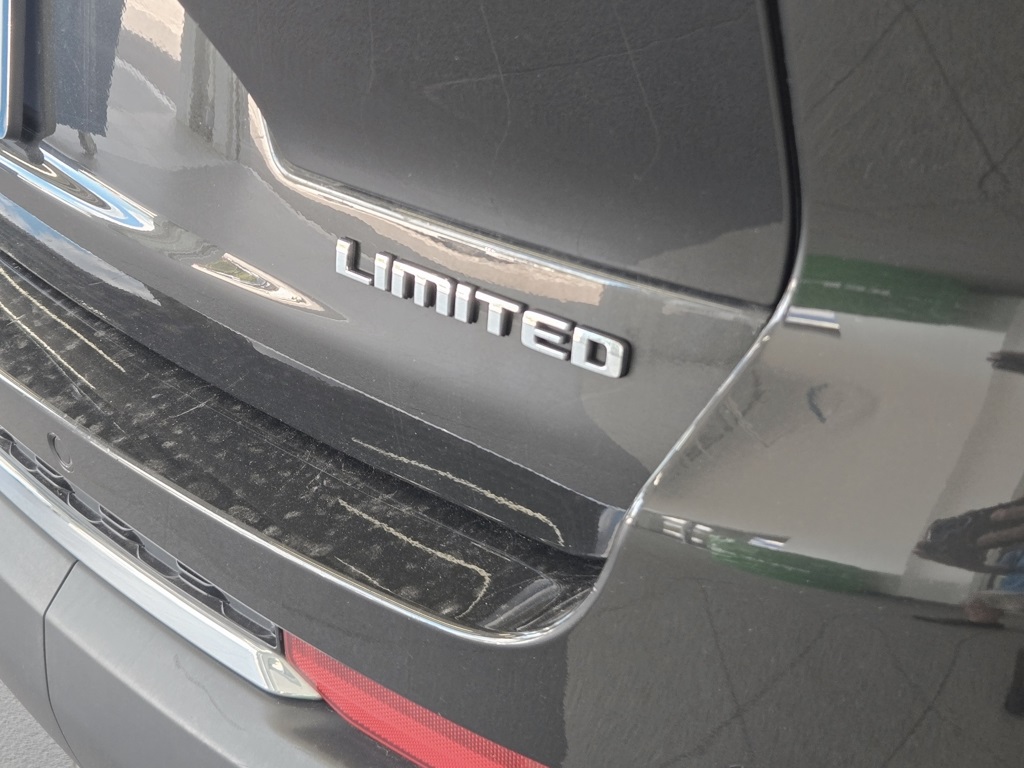 2023 Jeep Grand Cherokee Limited photo 8