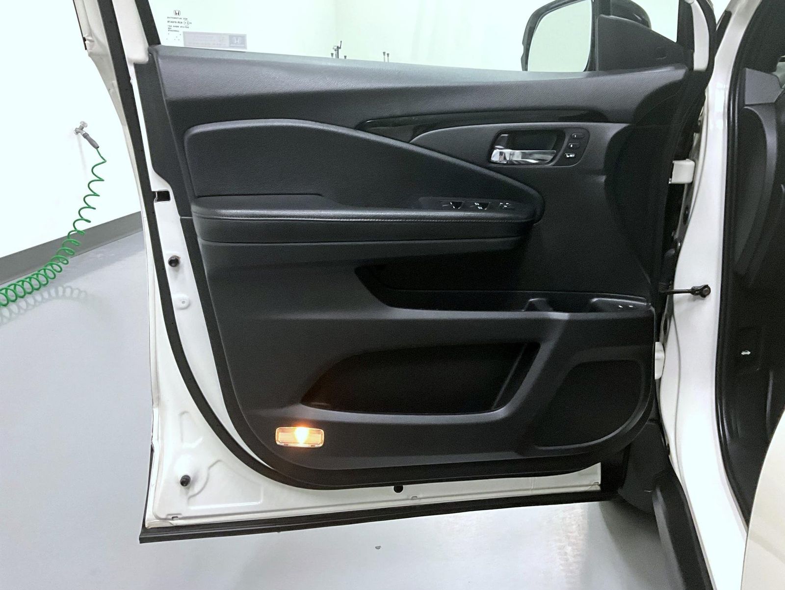 2019 Honda Passport Elite photo 9