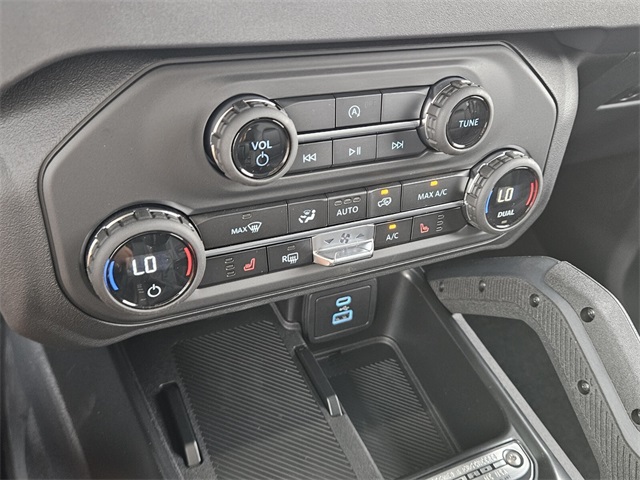 2025 Ford Bronco Big Bend photo 20