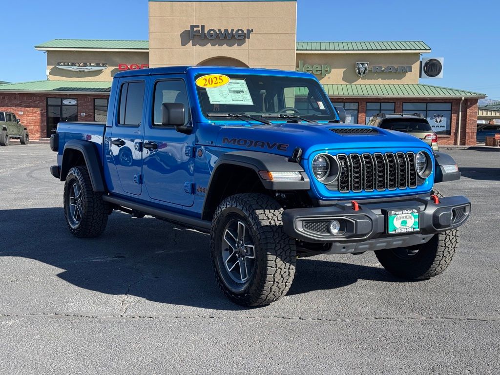 2025 Jeep Gladiator Mojave's photo