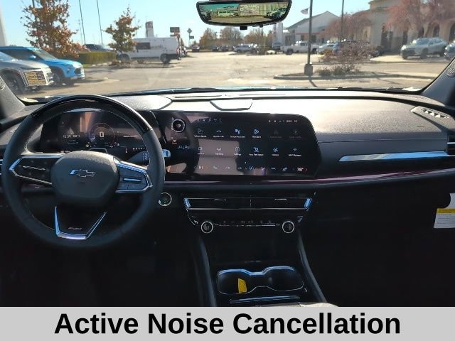 2026 Chevrolet Traverse Z71 photo 2