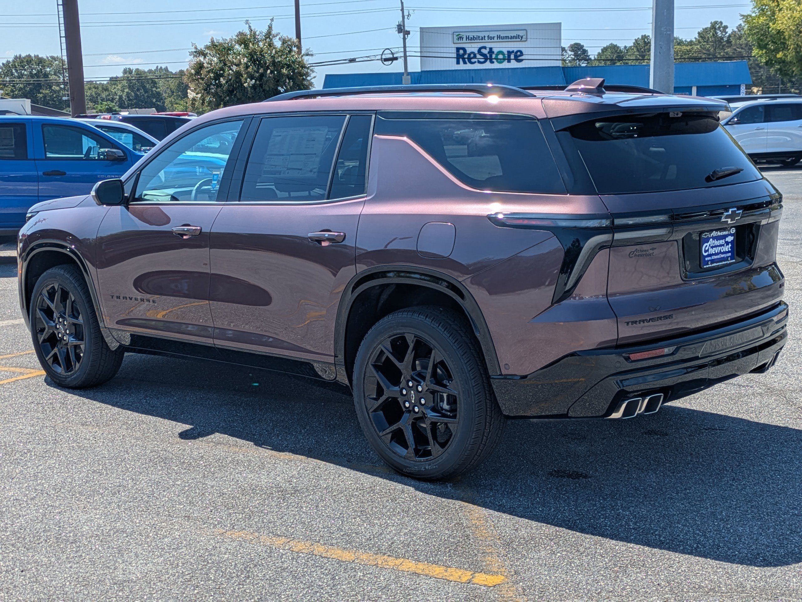 2026 Chevrolet Traverse RS photo 2