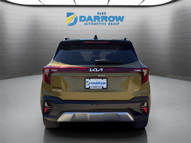 2024 Kia Seltos SX photo 4