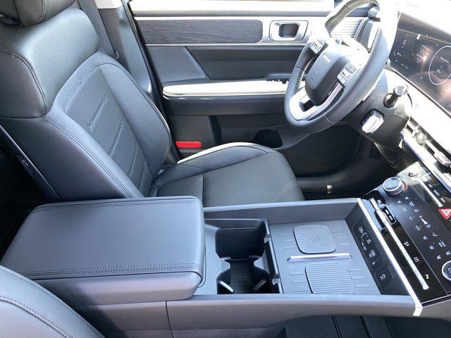 2025 Hyundai Santa Fe Limited photo 13