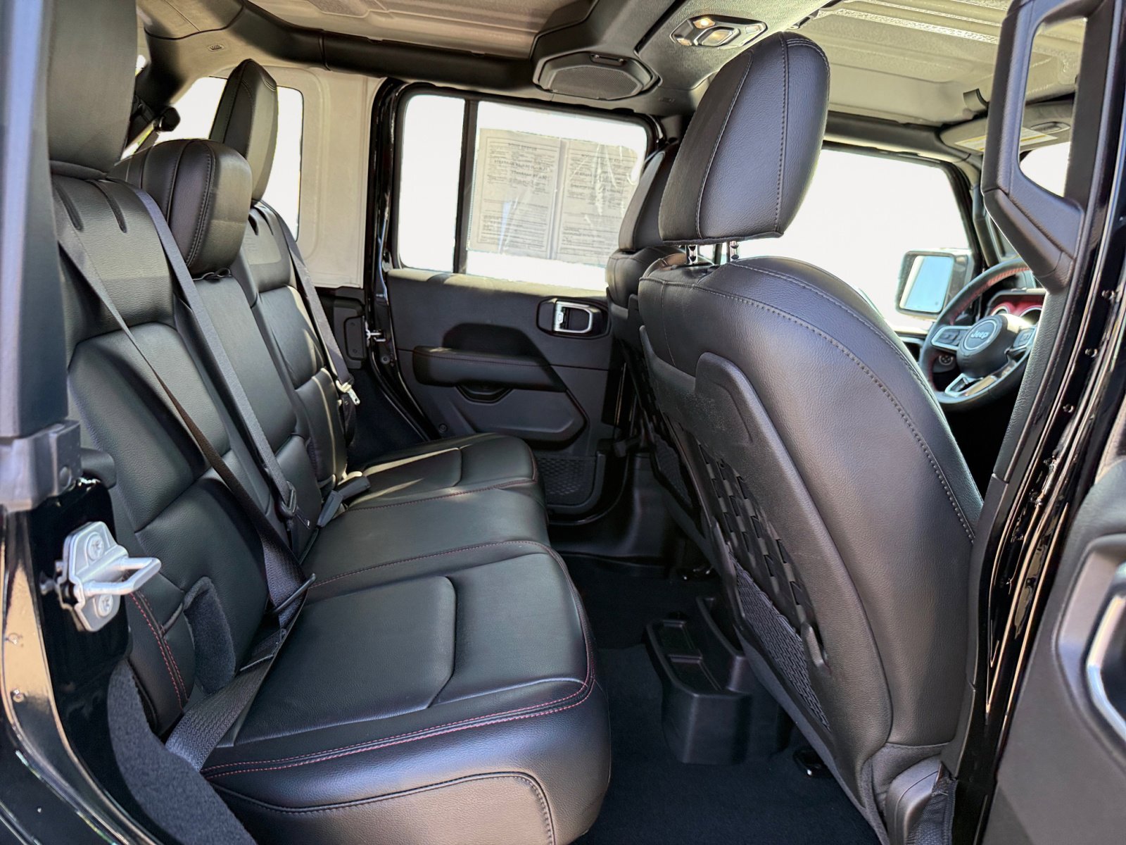 2022 Jeep Wrangler Unlimited Rubicon photo 17