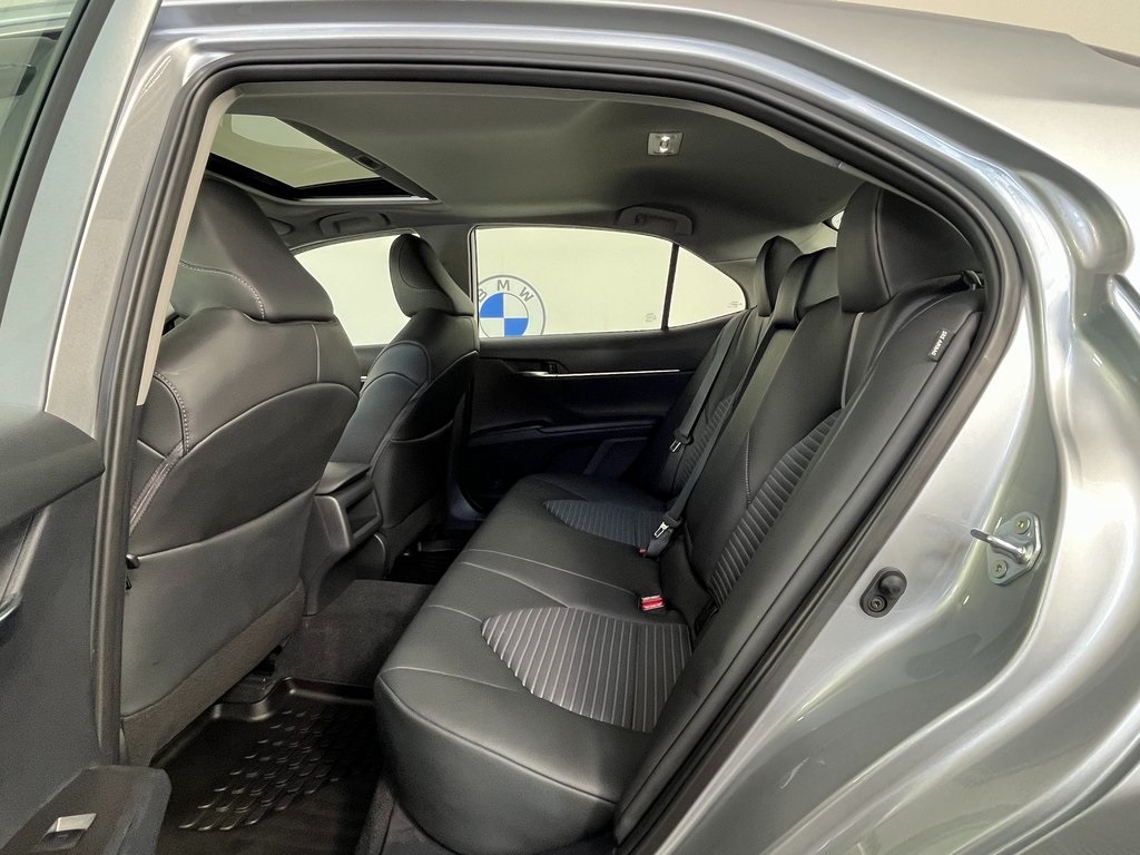 2024 Toyota Camry SE photo 18