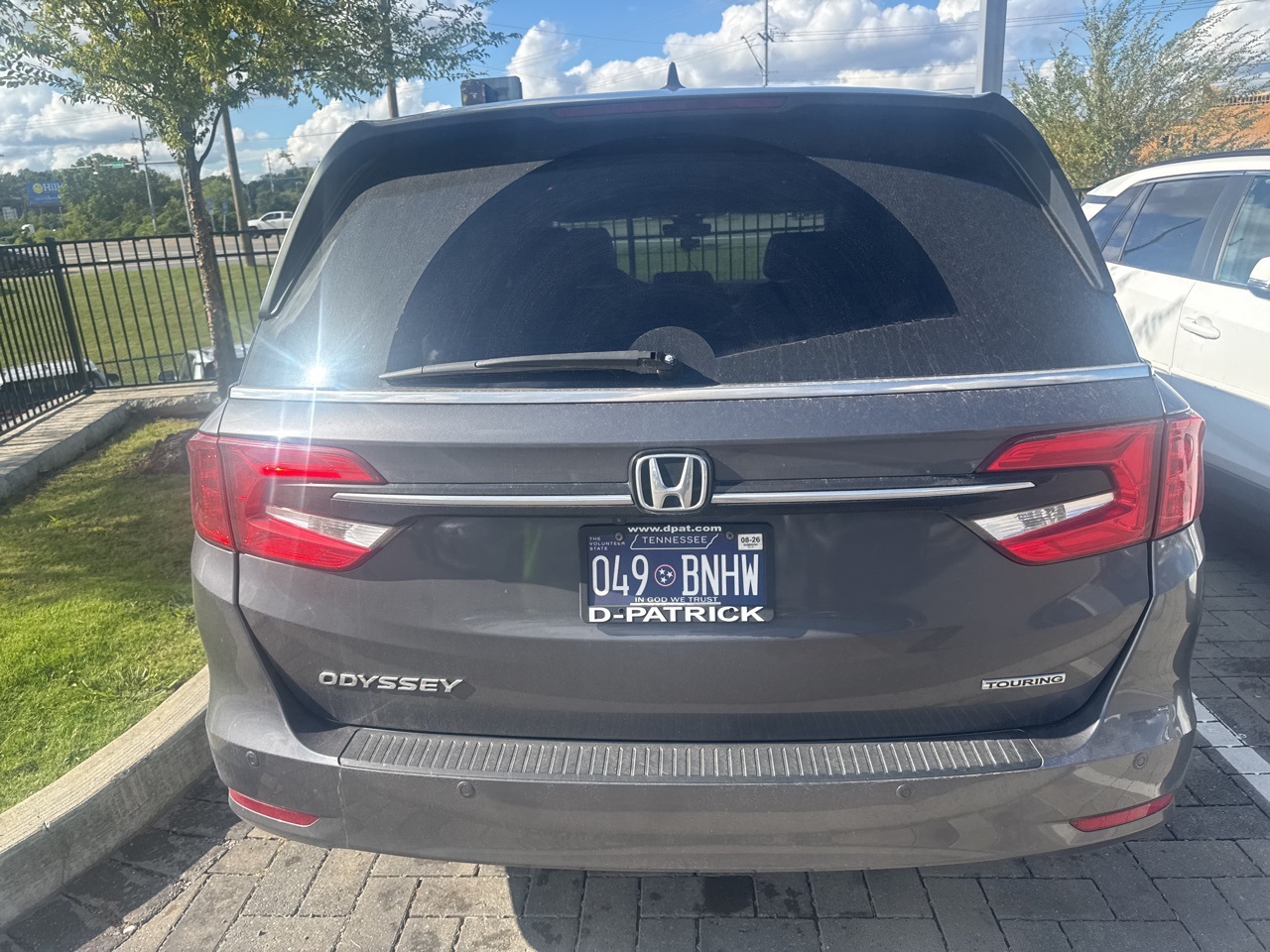 2022 Honda Odyssey Touring photo 3