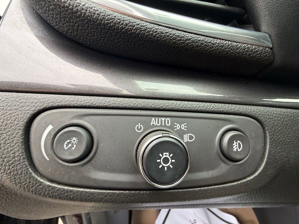 2018 Buick Encore Premium photo 21