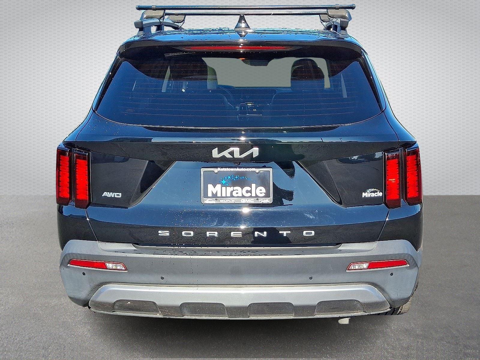 2022 Kia Sorento X-Line EX photo 3