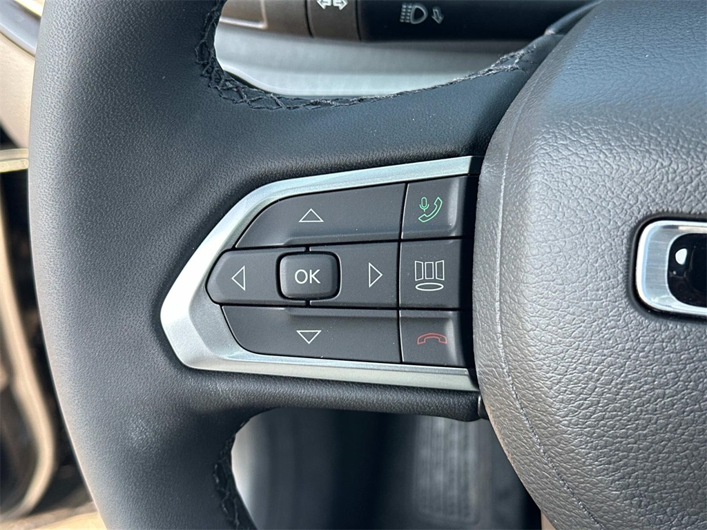 2025 Jeep Compass Limited photo 23