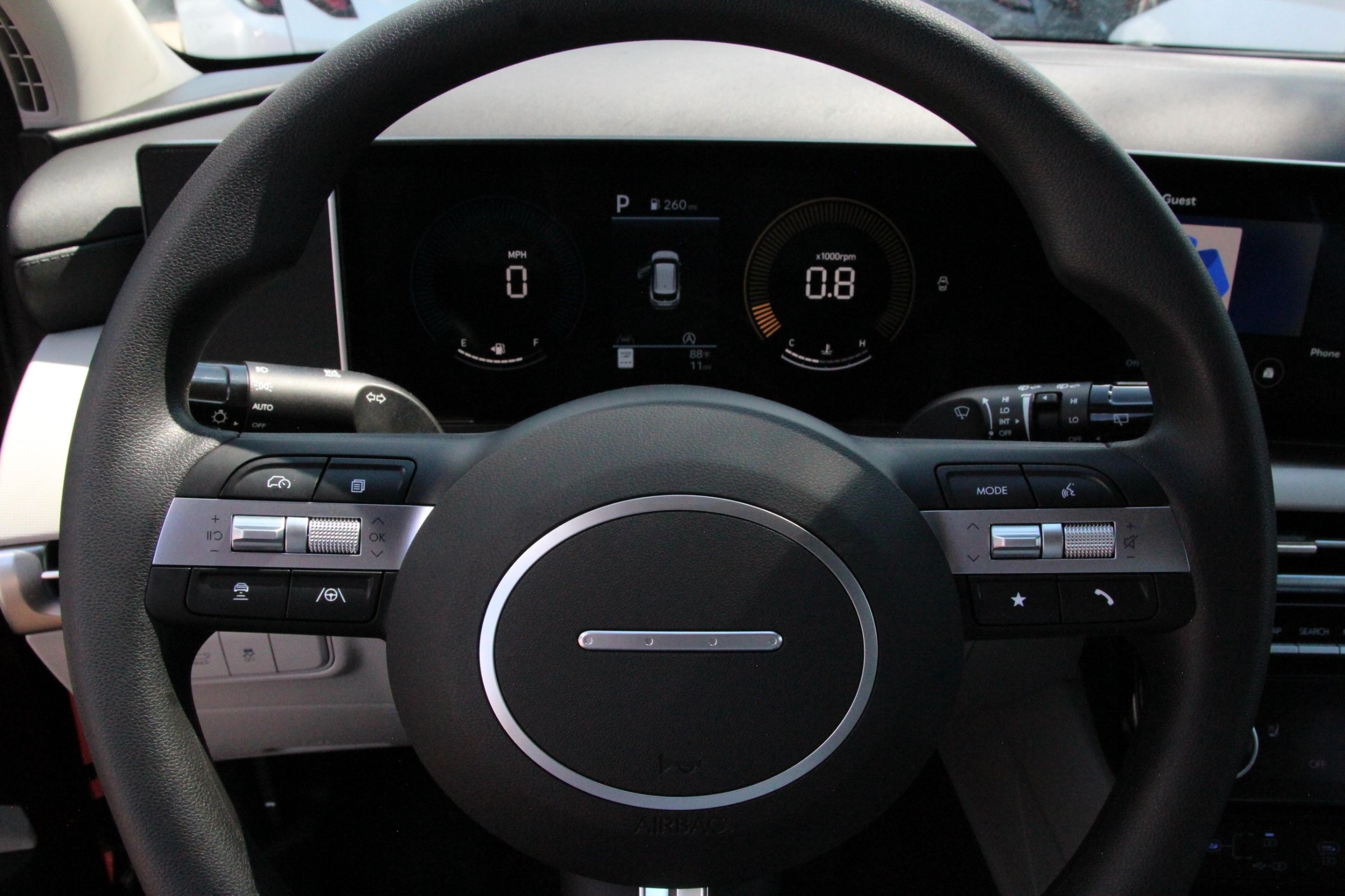 2026 Hyundai Tucson SEL photo 13