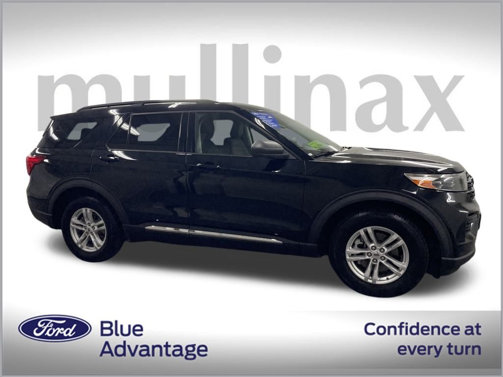 2020 Ford Explorer XLT photo 2