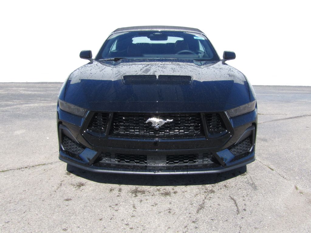 2025 Ford Mustang GT Premium Convertible photo 5