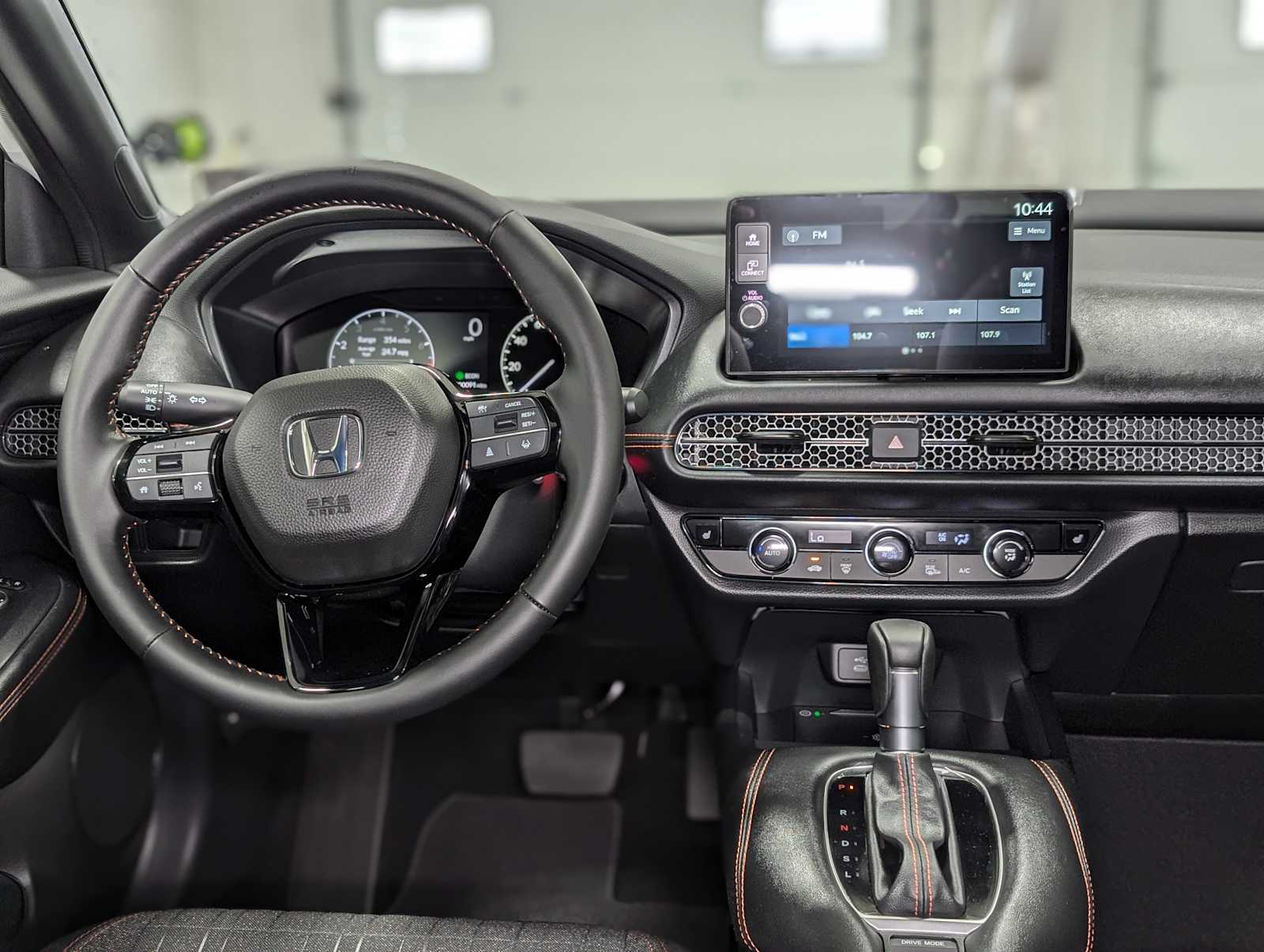 2026 Honda HR-V Sport photo 3