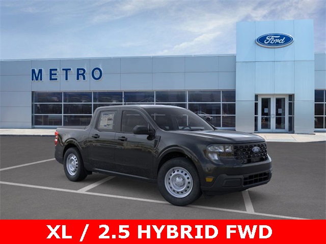 2025 Ford Maverick XL's photo