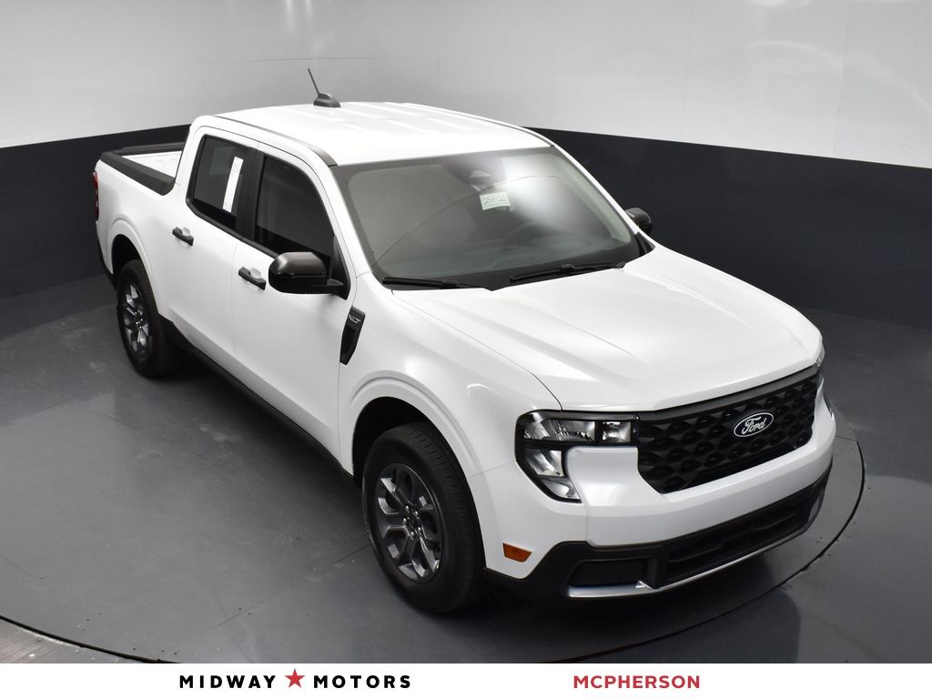 2025 Ford Maverick XLT's photo