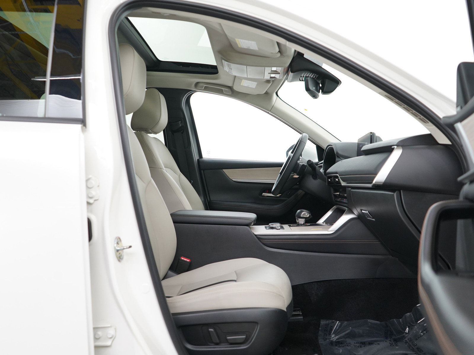 2024 Mazda CX-90 Premium photo 10