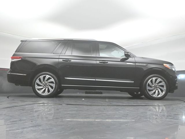 2022 LINCOLN NAVIGATOR L - Image 40