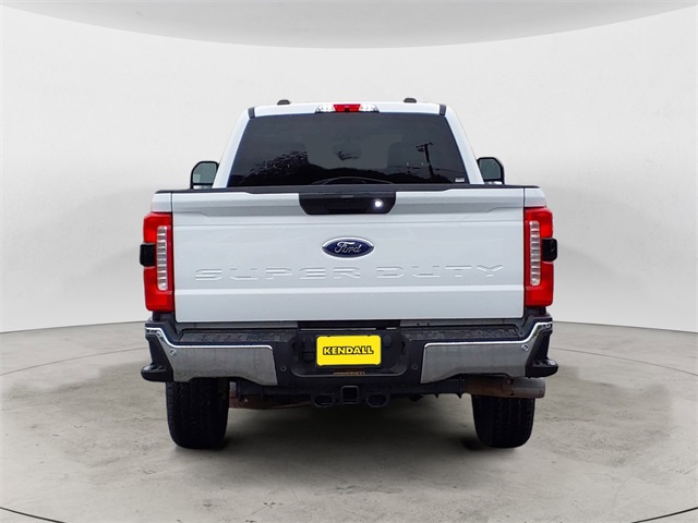 2024 Ford F-350 photo 4