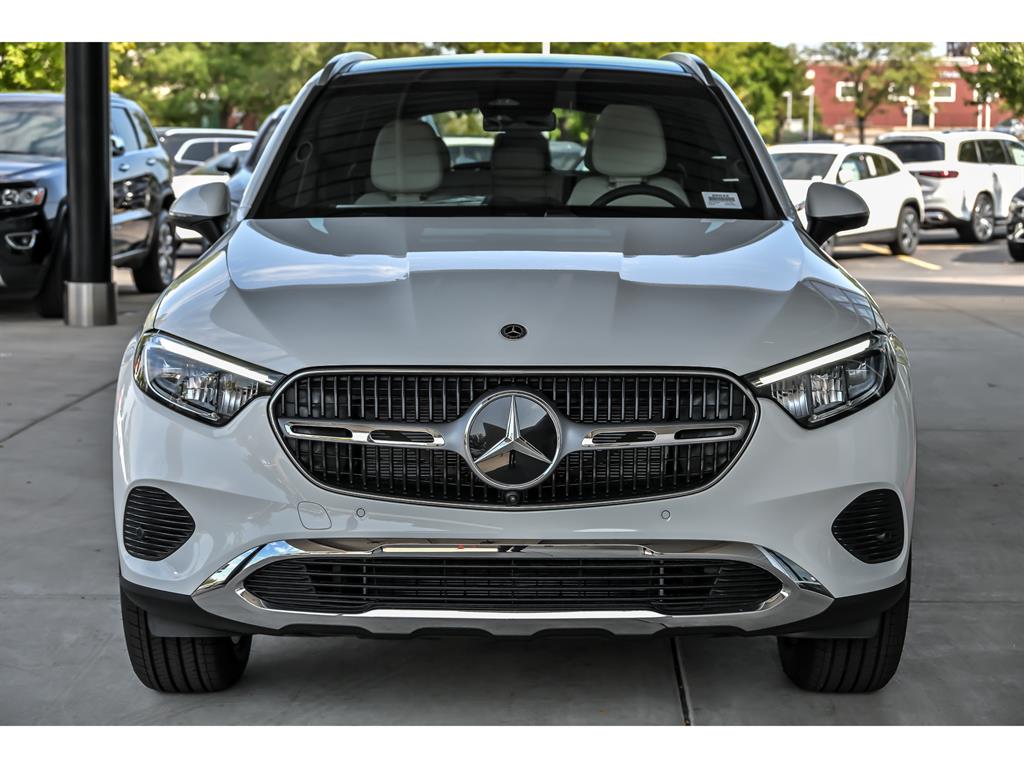2026 Mercedes Benz GLC 350e 4MATIC photo 2