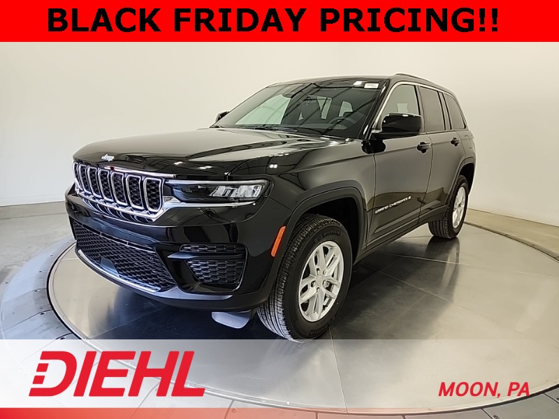 2025 Jeep Grand Cherokee Laredo X photo 2