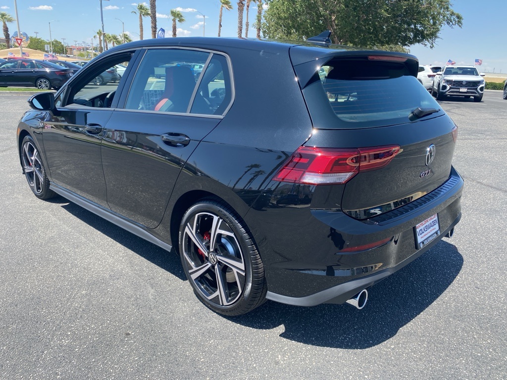 2025 Volkswagen Golf GTI SE photo 2