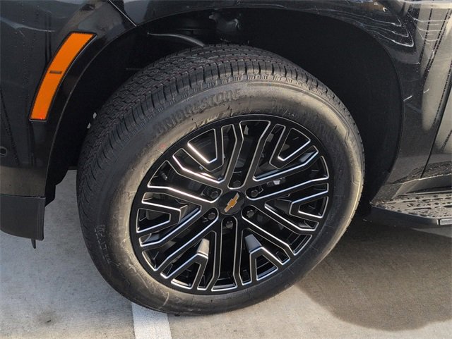 2025 Chevrolet Tahoe High Country photo 3