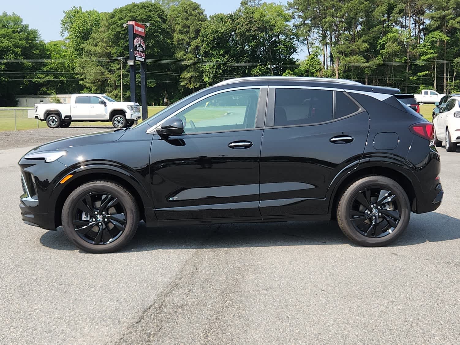2025 Buick Encore GX Sport Touring photo 5