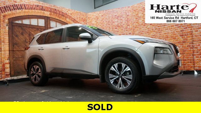 2023 Nissan Rogue SV's photo
