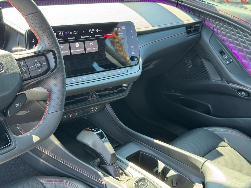 2024 Dodge Charger R/T photo 15